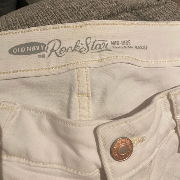 2 pairs of Colored Jeans - Picture 3 of 8